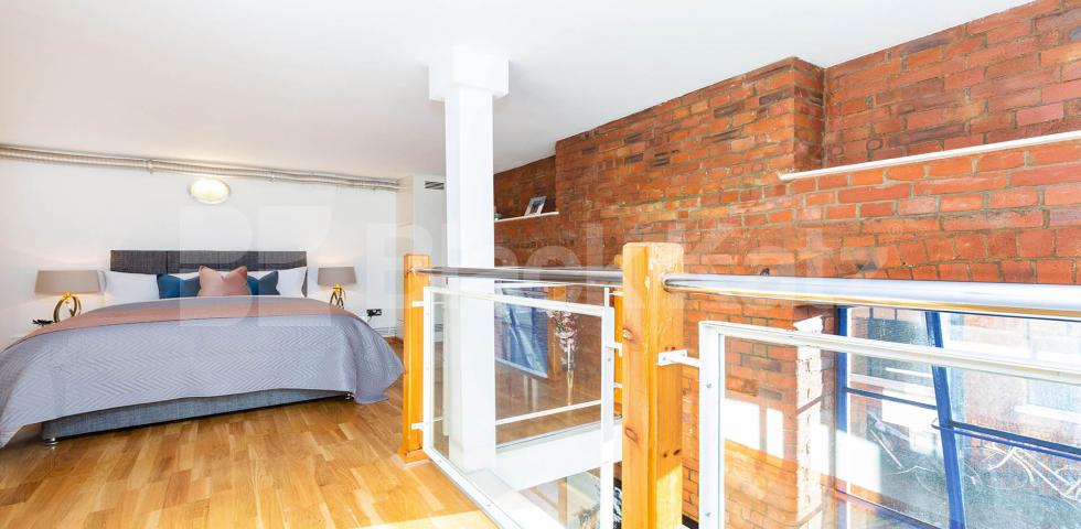 			1 Bedroom, 1 bath, 1 reception Maisonette			 Dove Road, CANONBURY-ISLINGTON